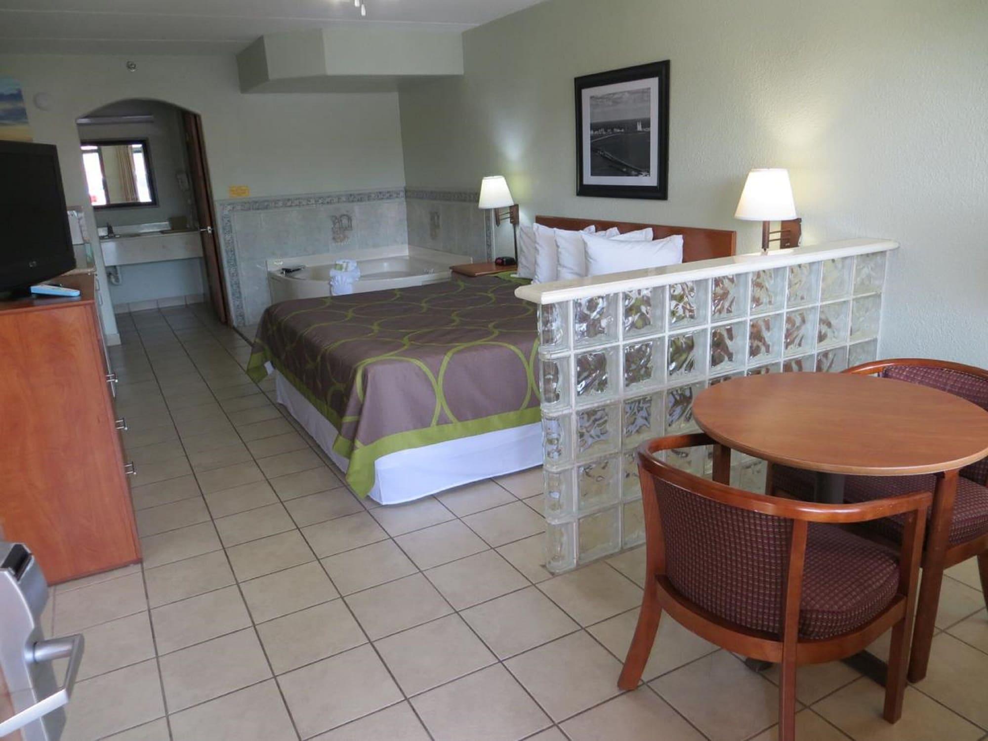 Super 8 By Wyndham South Padre Island Hotel Exterior photo