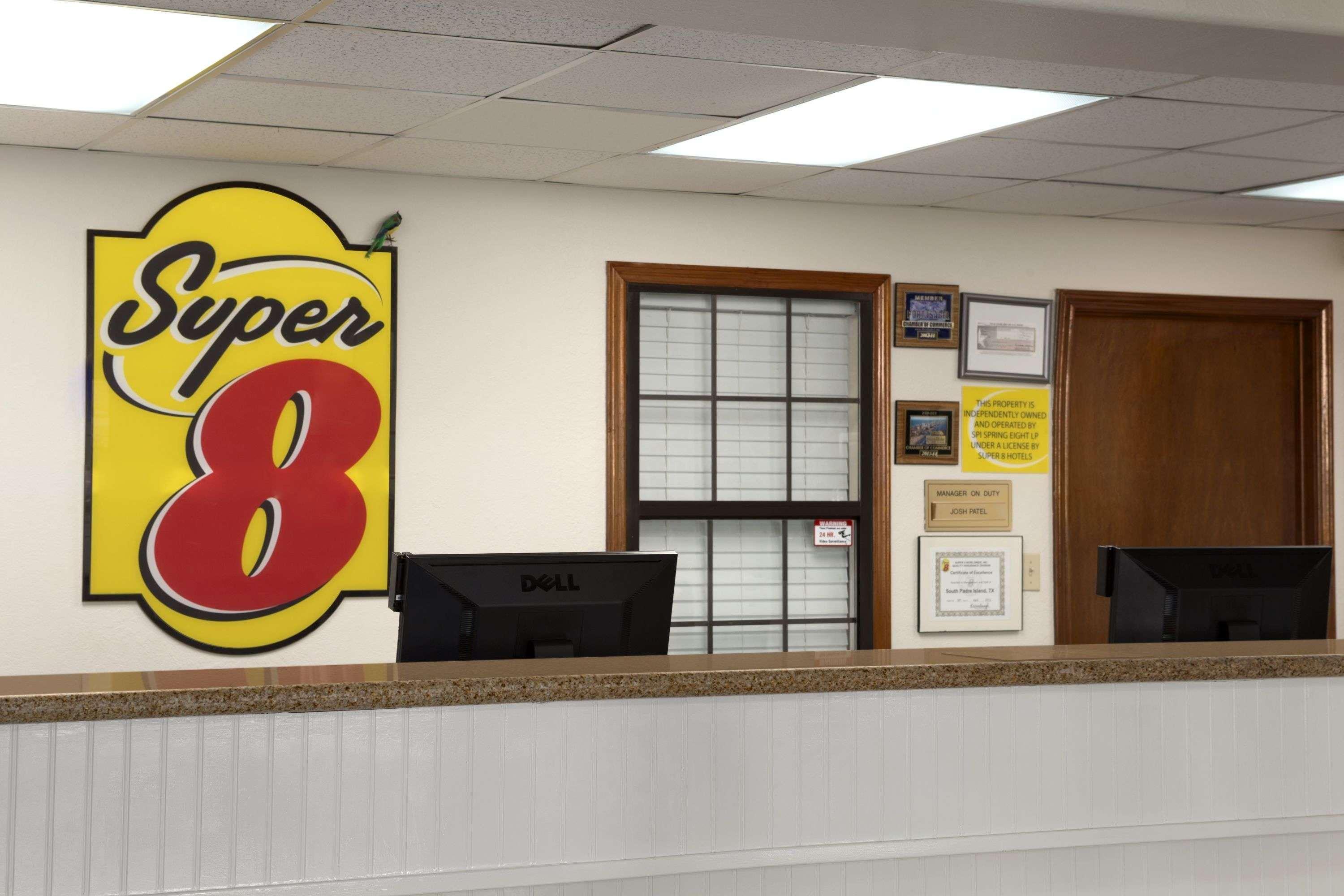 Super 8 By Wyndham South Padre Island Hotel Exterior photo